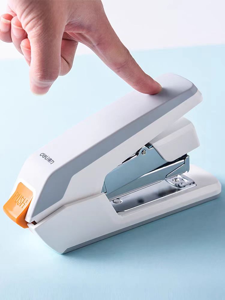 Cucitrice da tavolo Deli senza - Stapler Heavy Duty recensione e prezzo